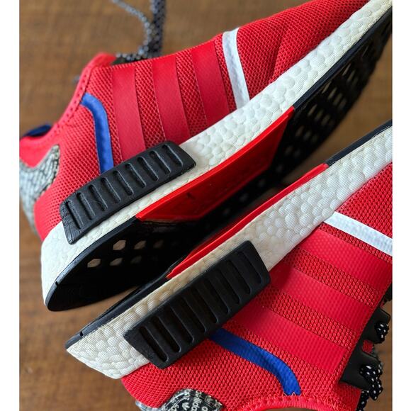 Adidas NMD R1 Transmission Pack Active Red Black Athletic Sneakers Mens Size 9 - Picture 4 of 11